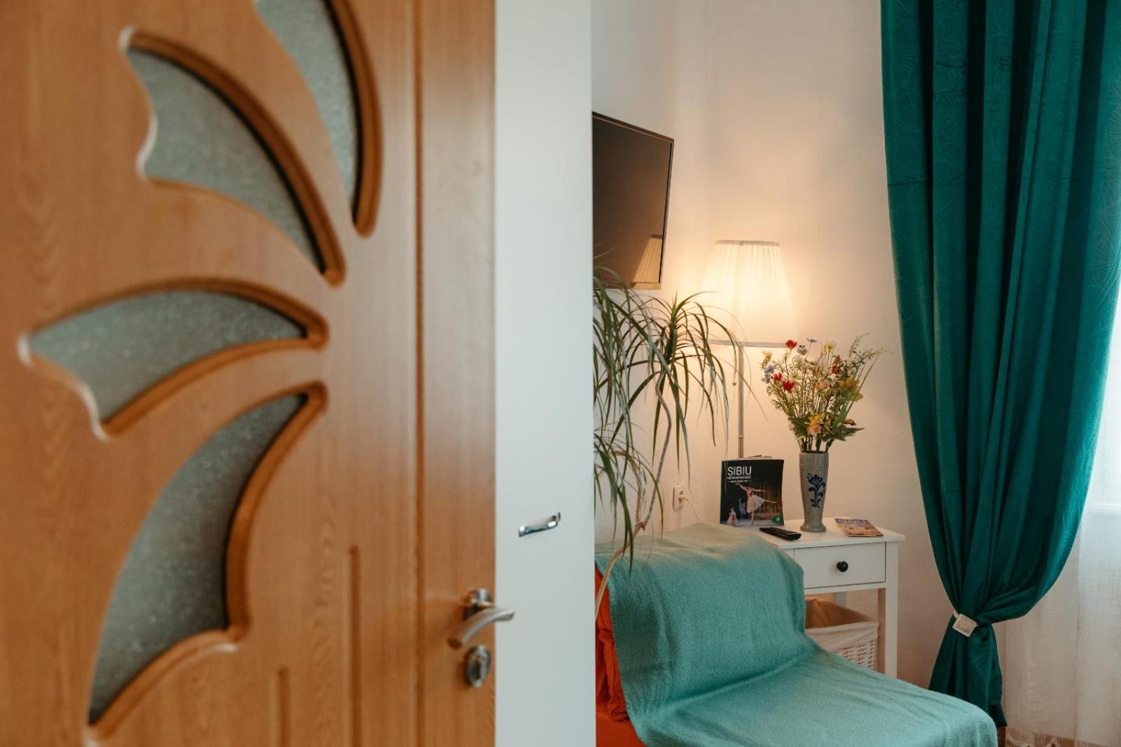 Flh - Apartament Mai Cu Aroma De Cafea Si Ceai Sibiu Exterior photo